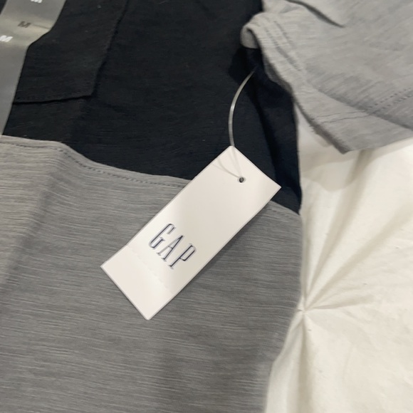 🔥LAST ONE🔥🔲GAP GRAY & BLACK T-SHIRT🔲 - Picture 3 of 7
